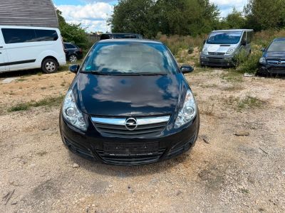 Opel Corsa D Edition