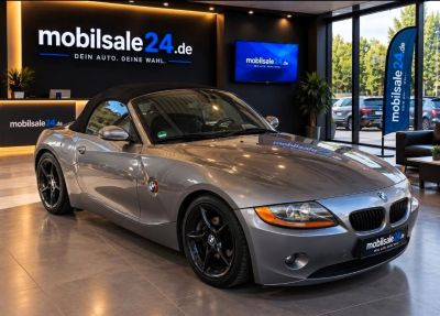 BMW Z4 Roadster 2.2 i 6 Zylinder Traumzustand M-Led